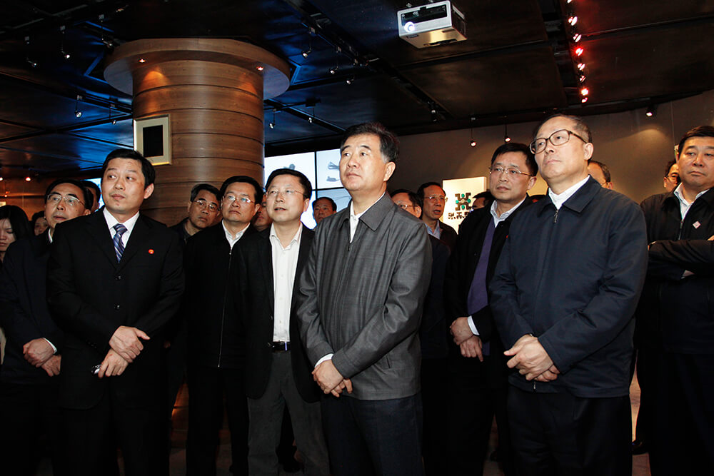 2012年(nian)4月9日(ri)  汪洋 